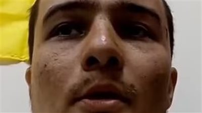 أسير روسي في أوكرانيا لأسرته: الكرملين يغسل أدمغتكم بالأكاذيب | فيديو 