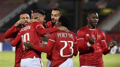 الأهلي يخطف فوزًا صعبًا من المريخ السوداني بثلاثية مقابل هدفين في دوري أبطال إفريقيا