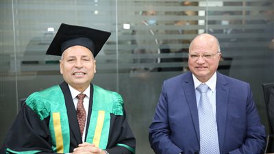 بحضور وزراء ومحافظين.. نائب محافظ القاهرة للمنطقة الشرقية يحصل على الدكتوراه مع مرتبه الشرف