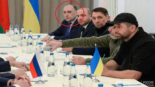 عضو الوفد الأوكراني