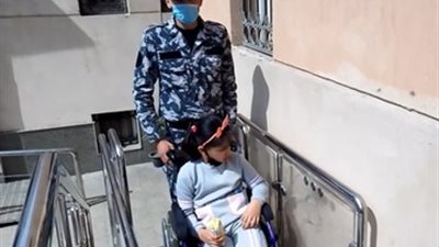 الداخلية: تسهيل الإجراءات للراغبين في الحصول على الخدمات والمستندات الشرطية| صور 