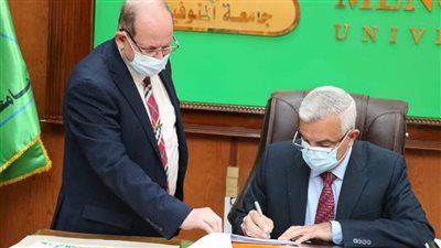 رئيس جامعة المنوفية يعتمد نتيجة كلية العلوم دور يناير 2022 