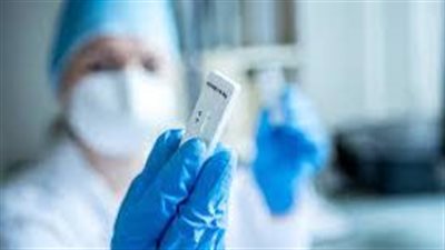 بث مباشر | الصحة تكشف موعد عودة الحياة لما قبل كورونا.. واستيراد جهاز اختبار سريع لاكتشاف الفيروس منزليا