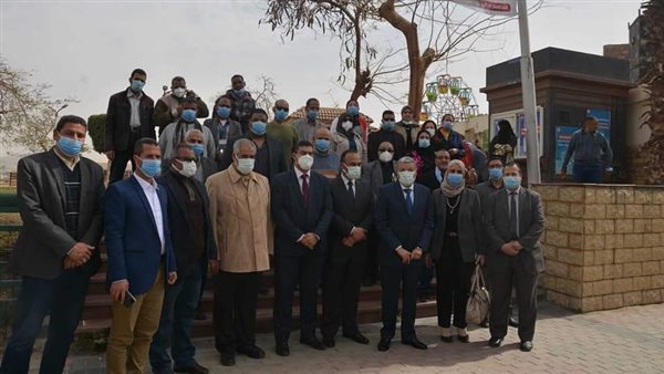 محافظ المنيا