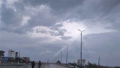 أمطار رعدية ورياح مثيرة للأتربة والرمال والعظمى بالقاهرة 17 درجة بطقس اليوم