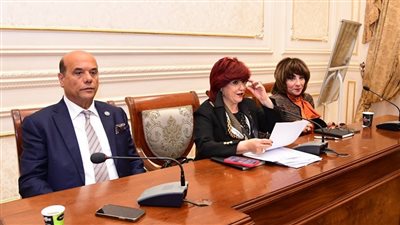 سياحة النواب تطالب بإعادة تسعير برامج العمرة مراعاةً للمواطن البسيط