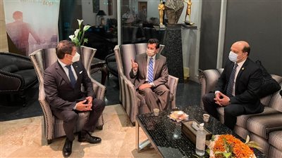 رئيس دولي الجمباز يتابع استعدادات مصر لاستضافة كأس العالم 