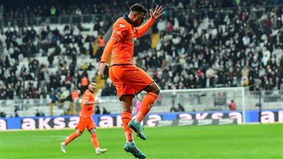 تريزيجيه يسجل هدفًا في شباك ألتاي أزمير بالدوري التركي