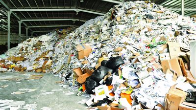  إعادة هيكلة خدمات لجمع والفرز والنقل.. تعرف على محاور الاستراتيجية الوطنية لإدارة المخلفات 