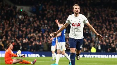 هاري كين يقود هجوم توتنهام لمواجهة ساوثهامبتون في الدوري الإنجليزي
