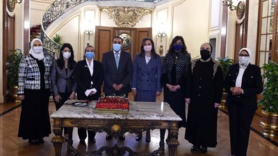 في يومها العالمي.. الإحصاء: 24% نسبة تمثيل المرأة بالحقائب الوزارية