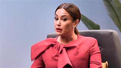 سفيرة النوايا الحسنة هند صبري تحتفي بشابة متميزة في اليوم العالمي للمرأة