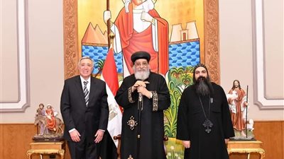 البابا تواضروس يستقبل رئيس المحكمة الدستورية العليا