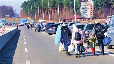 نائب رئيس الجالية المصرية بأوكرانيا: محاولات لنقل الأسر العالقة في تسومي وننتظر تأمين الممرات | خاص