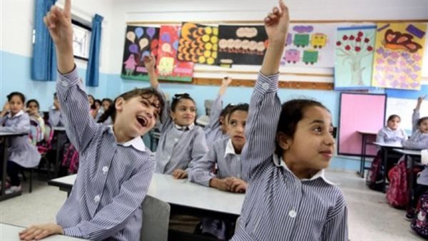 طلاب الصف الرابع