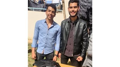 طلاب مصريون يبتكرون ذراعًا آليًا متحركًا لنقل الأوزان الثقيلة بواسطة برنامج موبايل