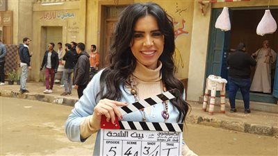 رمضان 2022.. إيمان يوسف تشارك جمهورها كواليس تصوير مسلسل بيت الشدة 