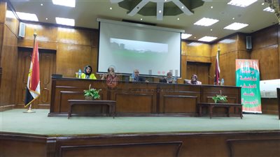 تزامنًا مع اليوم العالمي للمرأة.. جامعة الفيوم تنظم ندوة عن مخاطر ختان الإناث والزواج المُبكر