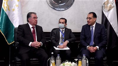 جلسة مباحثات موسعة لرئيس طاجيكستان ورئيس الوزراء بحضور مسئولي البلدين | صور 