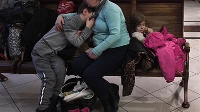 توفير آلاف المنازل.. بريطانيا تستعد لاستضافة اللاجئين الأوكرانيين 