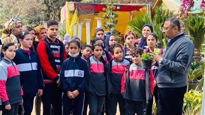 ثقافة بلا جدران بمعرض الزهور في حديقة الأورمان