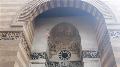 الآثار تنتهي من ترميم واجهتي مسجد بيبرس الجاشنكير وحوش عطا بالجمالية | صور 