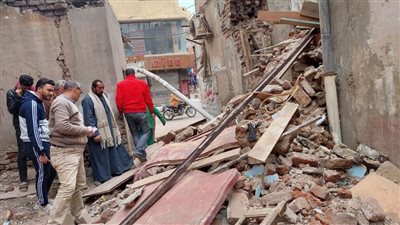 انهيار جزئي لمنزل بمدينة الباجور دون وقوع خسائر في الأرواح │ صور