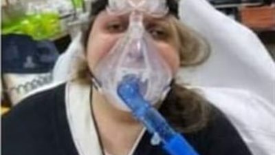 تحتاج عملية زراعة رئة.. سيدة تستغيث بالمسؤولين لإنقاذ ابنتها المصابة بورم نادر 