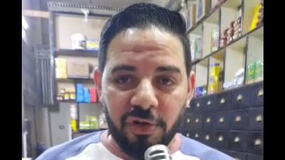 تاجر عطارة بالمنيا يحارب الغلاء: ببيع بأسعار الجملة القديمة عشان ما أبقاش بستغل زي المحتكرين | بث مباشر