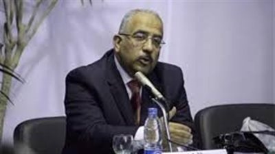 مخاض القصيدة الأولى 1.. الكلمة تفتتح المسيرة الشعرية لـ أحمد فضل شبلول