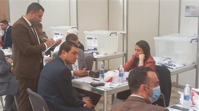 ضاحي والنبراوي يتنافسان على مقعد النقيب في جولة الإعادة بانتخابات المهندسين | صور 