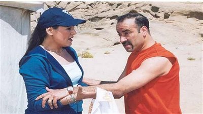 أنا وجوزي أصحاب من 23 سنة وكنت زوجة ثانية.. أبرز تصريحات نيفين مندور بطلة فيلم اللي بالي بالك | فيديو