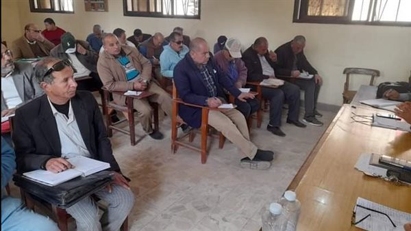 ندوات إرشادية للمحاصيل