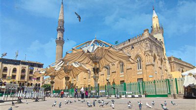 إغلاق مسجد الحسين.. ومصدر بـ الأوقاف يكشف السبب