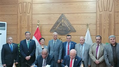 رئيس جامعة بنها: حريصون على التعاون الدائم مع الجامعات العالمية المتميزة