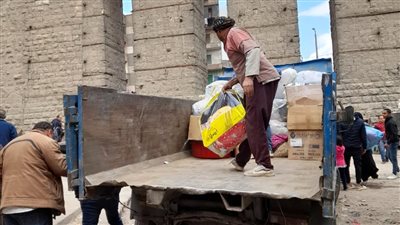 بعد هدم 47 عقارا.. نقل 154 أسرة من السكر والجيارة إلى مساكن بديلة