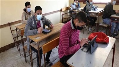  تداول أسئلة امتحانات الترم الثاني عبر تليجرام.. والتربية والتعليم تحقق