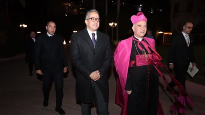 وزير السياحة يشارك في الاحتفال بالذكري الـ 75 على إقامة العلاقات الدبلوماسية بين مصر والكرسي الرسولي | صور 