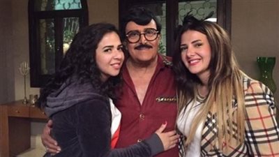 لأول مرة.. التليفزيون المصري يُذيع أغنية للراحل سمير غانم كـ هدية لابنتيه دنيا وإيمي | فيديوجراف