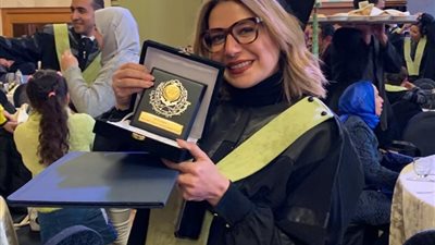 هند الطيبي الحاصلة على جائزة المرأة في العلوم 2021.. رحلة كفاح تُوجّت بنجاح