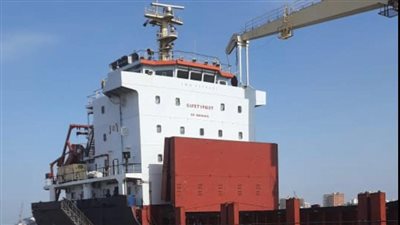 فتح بوغاز ميناء العريش وتفريغ 8499 طن رخام وتداول 21 سفينة بموانئ بورسعيد