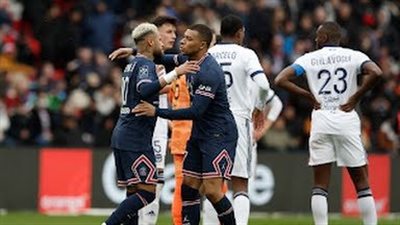 باريس سان جيرمان يضرب بوردو بثلاثية في الدوري الفرنسي