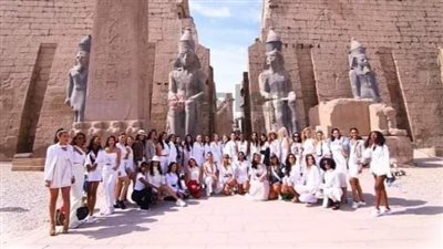 معبد الأقصر يستقبل ملكات جمال العالم لتنشيط السياحة الثقافية | صور 