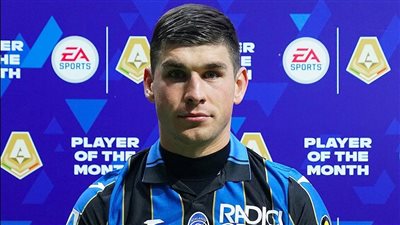 الأوكراني مالينوفسكي أفضل لاعب في الدوري الإيطالي خلال شهر فبراير