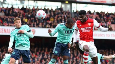 أرسنال يفوز على ليستر سيتي ويقتحم المربع الذهبي للدوري الإنجليزي