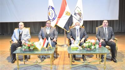 جامعة بني سويف: افتتاح برنامج قادة الجمهورية الجديدة لجامعات شمال الصعيد