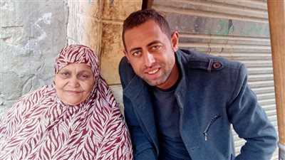 لسة بتعافر.. قصة كفاح 