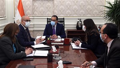 رئيس الوزراء يؤكد على ضرورة المتابعة الدورية للبرامج الزمنية لتنفيذ مشروعات الإسكان