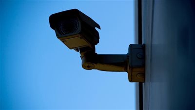 كاميرا داخل غرفة الملابس.. القبض على شخصين بتهمة تصوير السيدات داخل جيم شهير بالمحلة 