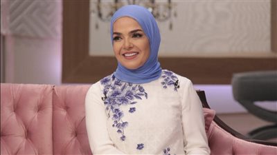 بعد تعرضها لحادث سير.. تفاصيل تطورات الحالة الصحية للإعلامية منى عبد الغني | فيديوجراف